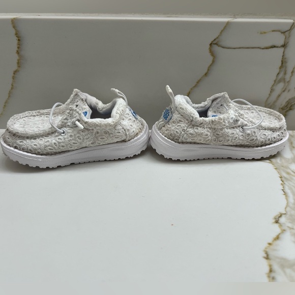 Hey Dude Lil Dudes Eyelet Baby Sneakers - Picture 3 of 9